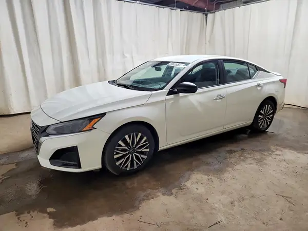 1N4BL4DVXSN401208 2025 NISSAN ALTIMA - Image 1