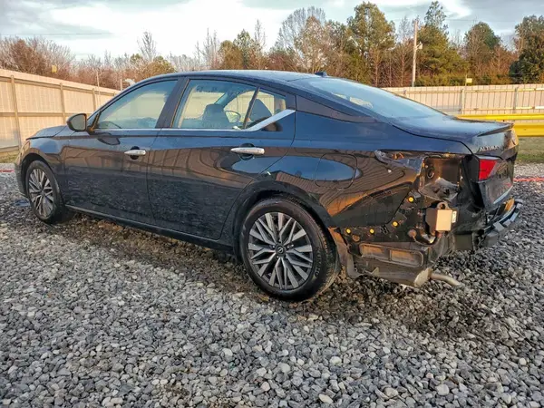 1N4BL4DVXSN402469 2025 NISSAN ALTIMA - Image 2