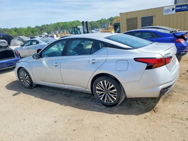 1N4BL4DVXSN403024 2025 NISSAN ALTIMA - Image 2