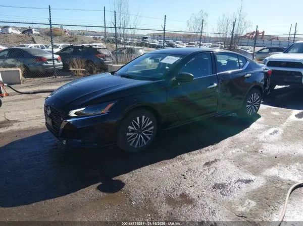 1N4BL4DVXSN413181 2025 NISSAN ALTIMA - Image 2