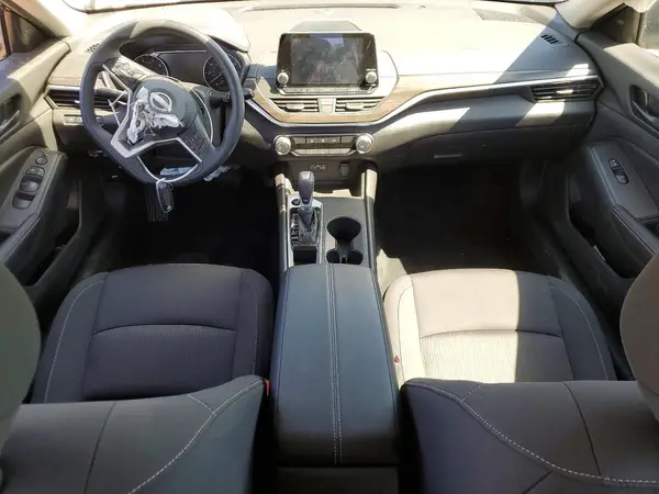 1N4BL4DVXTN304401 2026 NISSAN ALTIMA - Image 8