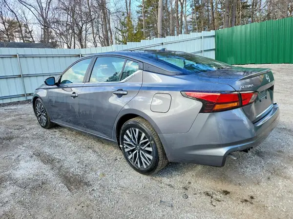 1N4BL4DVXTN305404 2026 NISSAN ALTIMA - Image 2