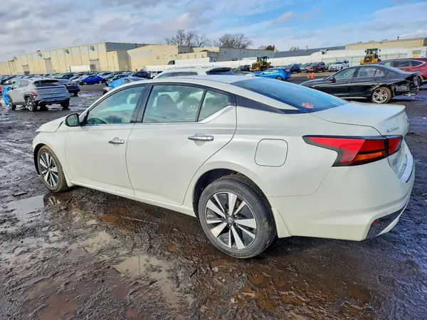 1N4BL4DW0KC190332 2019 NISSAN ALTIMA - Image 2