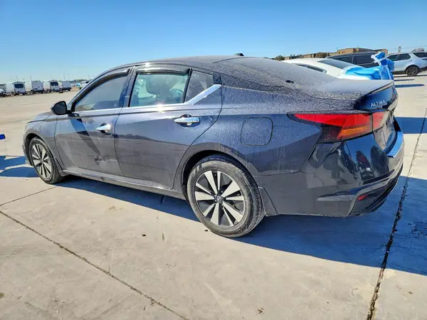 1N4BL4DW0KN304043 2019 NISSAN ALTIMA - Image 2