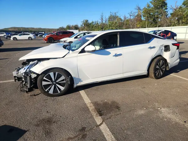 1N4BL4DW0KN304608 2019 NISSAN ALTIMA - Image 1