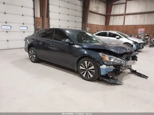 1N4BL4DW0LC123618 2020 NISSAN ALTIMA - Image 1