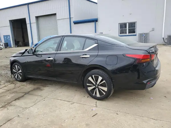 1N4BL4DW0LC183141 2020 NISSAN ALTIMA - Image 2