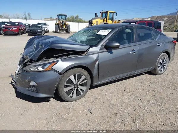 1N4BL4DW0MN306779 2021 NISSAN ALTIMA - Image 2