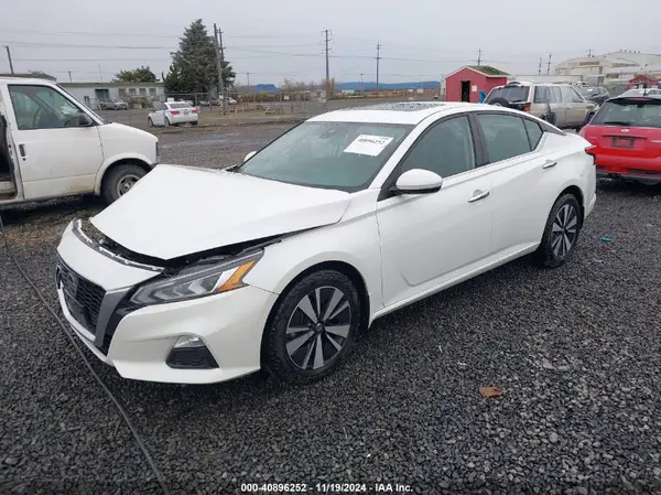 1N4BL4DW0MN377724 2021 NISSAN ALTIMA - Image 2