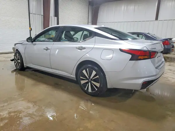 1N4BL4DW0NN335796 2022 NISSAN ALTIMA - Image 2