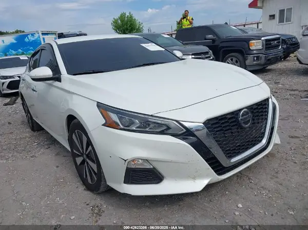 1N4BL4DW0NN355272 2022 NISSAN ALTIMA - Image 1