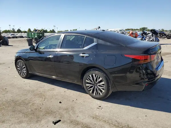 1N4BL4DW0PN359602 2023 NISSAN ALTIMA - Image 2