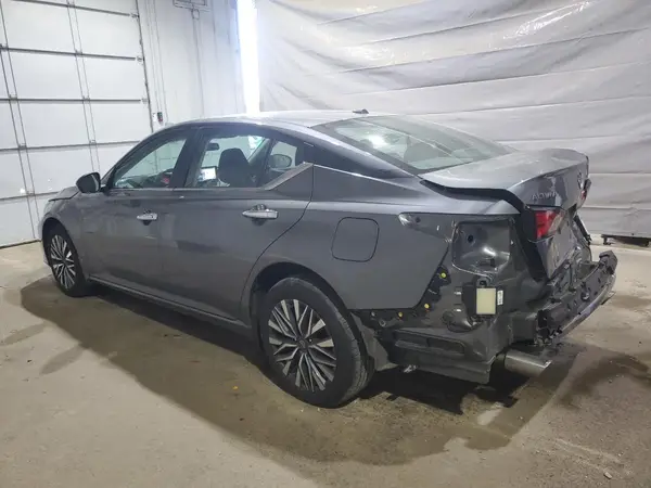 1N4BL4DW0PN380143 2023 NISSAN ALTIMA - Image 2