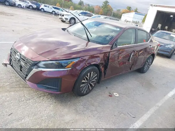 1N4BL4DW0PN388534 2023 NISSAN ALTIMA - Image 2