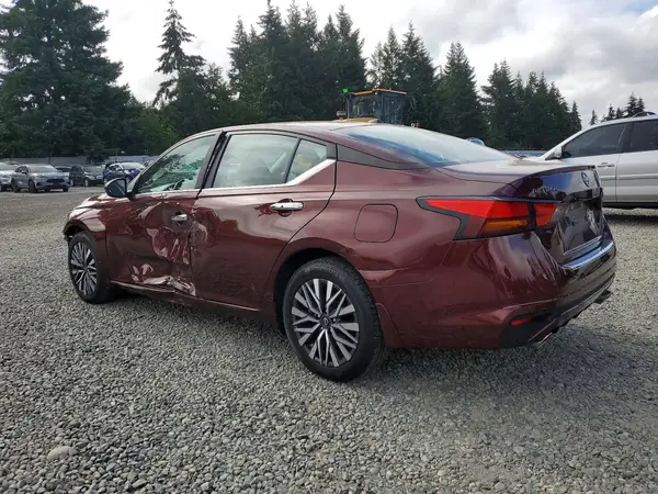 1N4BL4DW0PN389358 2023 NISSAN ALTIMA - Image 2