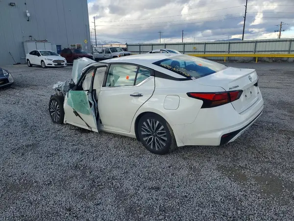 1N4BL4DW0RN318907 2024 NISSAN ALTIMA - Image 2