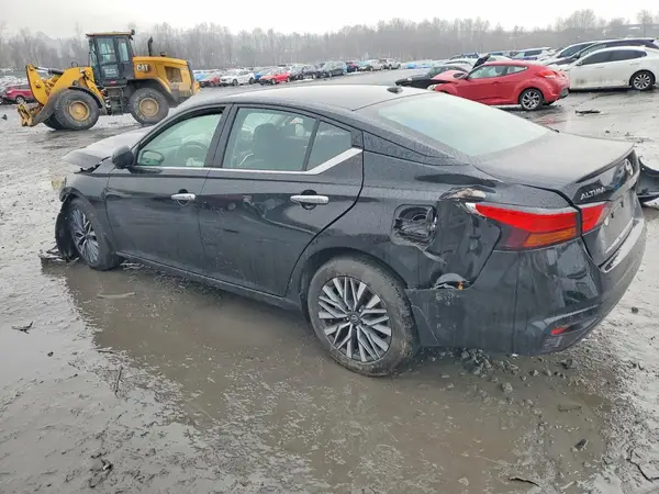 1N4BL4DW0RN341474 2024 NISSAN ALTIMA - Image 2