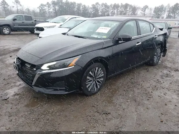 1N4BL4DW0SN344025 2025 NISSAN ALTIMA - Image 2