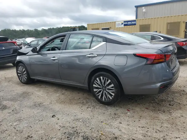 1N4BL4DW0SN358331 2025 NISSAN ALTIMA - Image 2