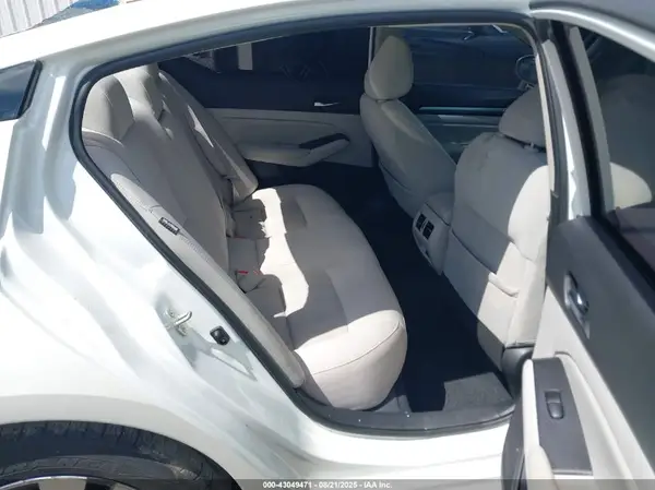 1N4BL4DW1KC138224 2019 NISSAN ALTIMA - Image 8