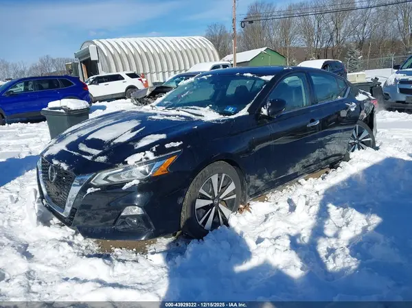1N4BL4DW1KC160997 2019 NISSAN ALTIMA - Image 2