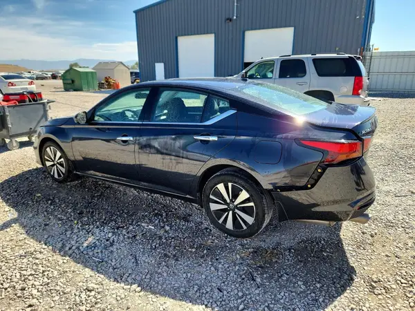 1N4BL4DW1KN304875 2019 NISSAN ALTIMA - Image 2