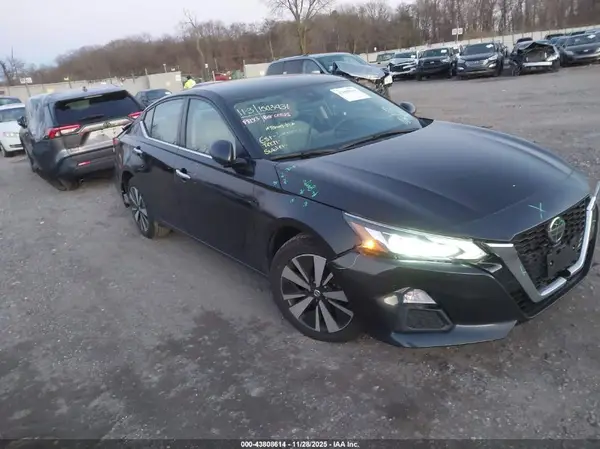 1N4BL4DW1MN304829 2021 NISSAN ALTIMA - Image 1