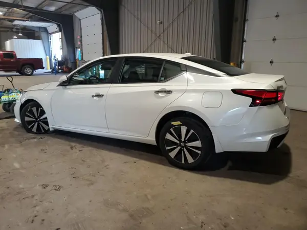 1N4BL4DW1MN313644 2021 NISSAN ALTIMA - Image 2
