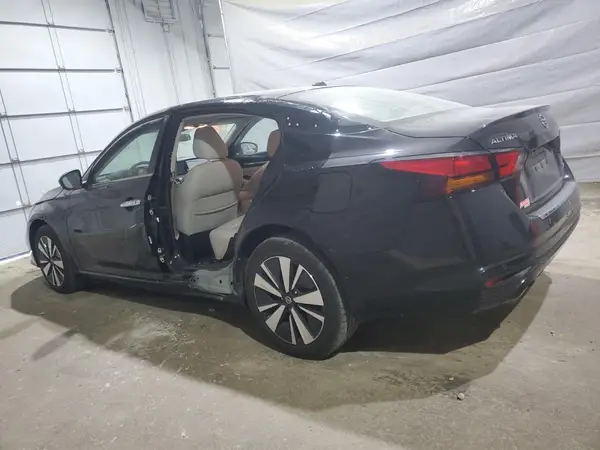 1N4BL4DW1MN367400 2021 NISSAN ALTIMA - Image 2