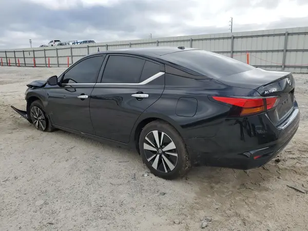 1N4BL4DW1MN386948 2021 NISSAN ALTIMA - Image 2