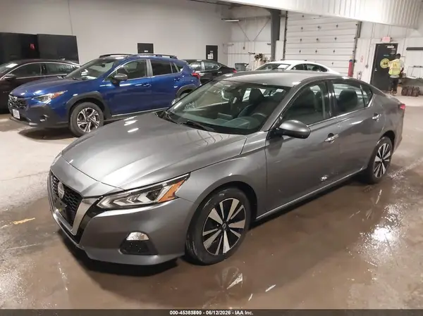1N4BL4DW1MN420127 2021 NISSAN ALTIMA - Image 2