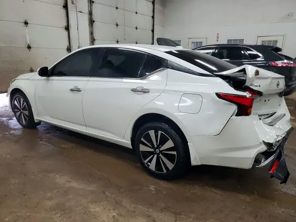 1N4BL4DW1NN308526 2022 NISSAN ALTIMA - Image 2