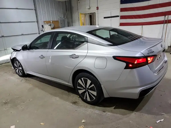 1N4BL4DW1NN343504 2022 NISSAN ALTIMA - Image 2