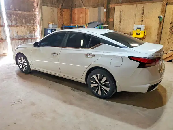 1N4BL4DW1NN345348 2022 NISSAN ALTIMA - Image 2