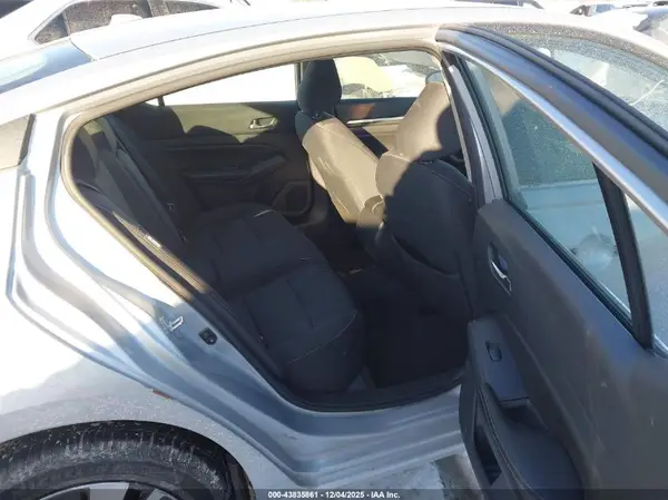 1N4BL4DW1NN354034 2022 NISSAN ALTIMA - Image 8