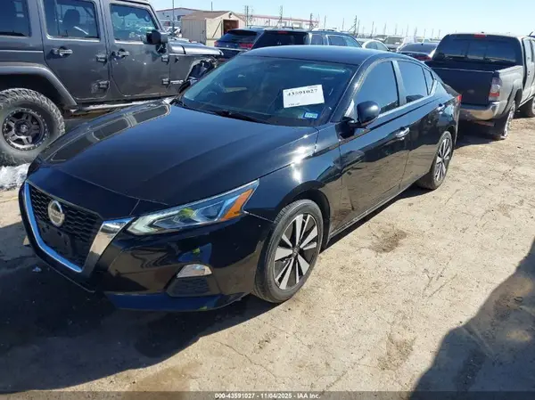 1N4BL4DW1NN366796 2022 NISSAN ALTIMA - Image 2