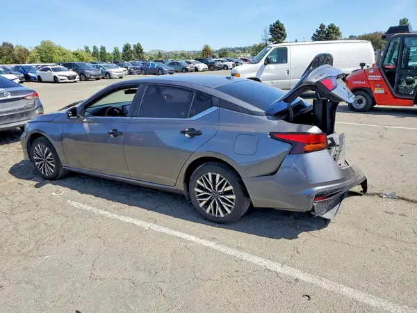 1N4BL4DW1PN337088 2023 NISSAN ALTIMA - Image 2