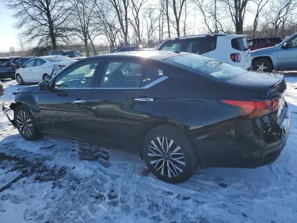 1N4BL4DW1PN338726 2023 NISSAN ALTIMA - Image 2