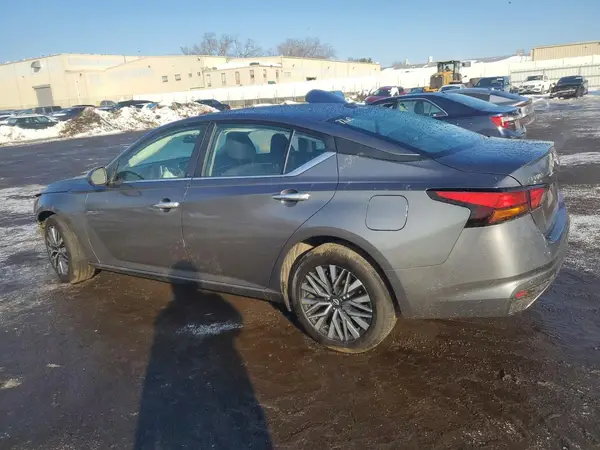 1N4BL4DW1PN365778 2023 NISSAN ALTIMA - Image 2
