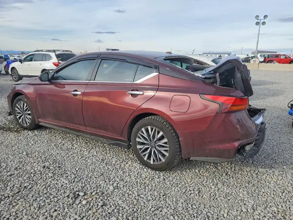1N4BL4DW1PN424845 2023 NISSAN ALTIMA - Image 2