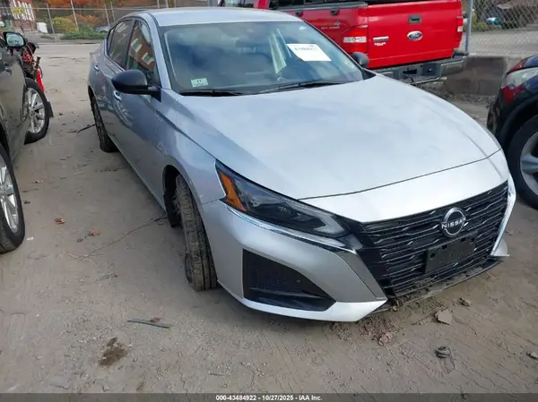 1N4BL4DW1RN301677 2024 NISSAN ALTIMA - Image 1