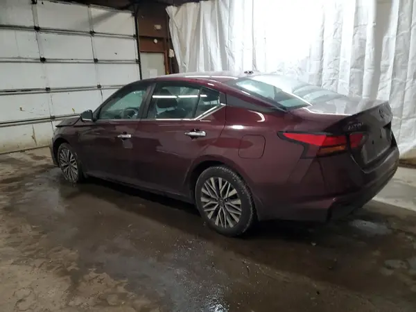 1N4BL4DW1RN326255 2024 NISSAN ALTIMA - Image 2