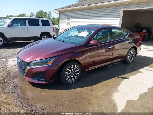 1N4BL4DW1RN346473 2024 NISSAN ALTIMA - Image 2