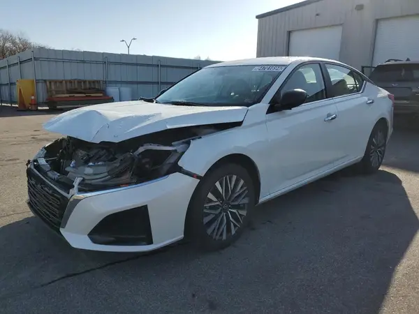 1N4BL4DW1RN352032 2024 NISSAN ALTIMA - Image 1