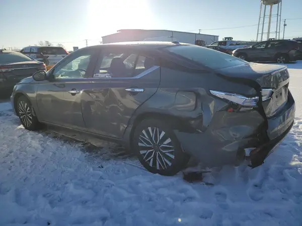 1N4BL4DW1RN373320 2024 NISSAN ALTIMA - Image 2