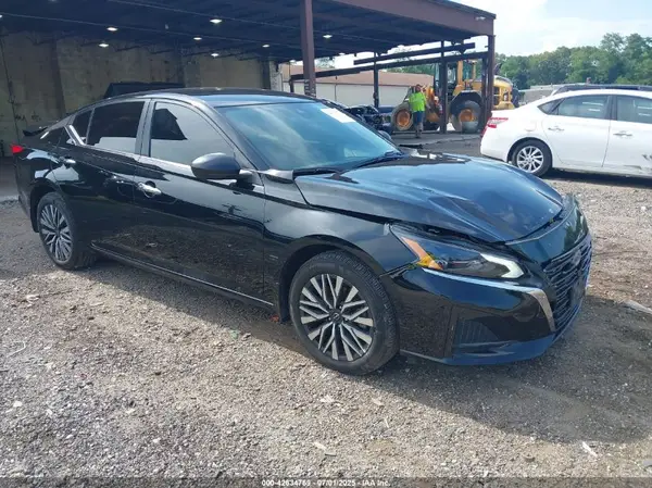 1N4BL4DW1RN398833 2024 NISSAN ALTIMA - Image 1