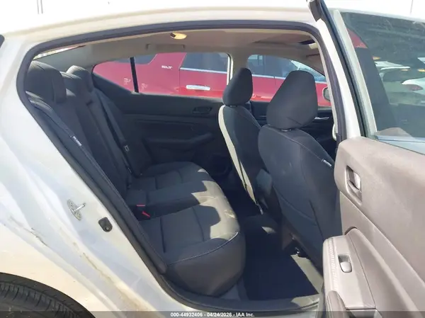 1N4BL4DW1RN400600 2024 NISSAN ALTIMA - Image 8