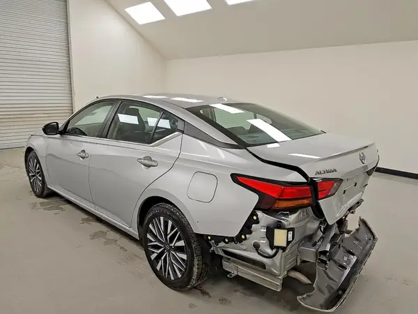 1N4BL4DW1RN409183 2024 NISSAN ALTIMA - Image 2