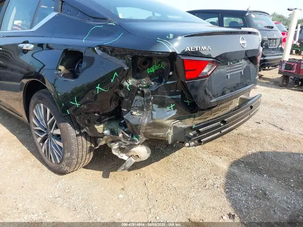 2025 NISSAN ALTIMA auction photo 6