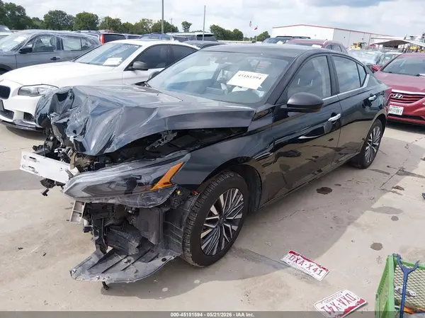 1N4BL4DW1SN326973 2025 NISSAN ALTIMA - Image 2